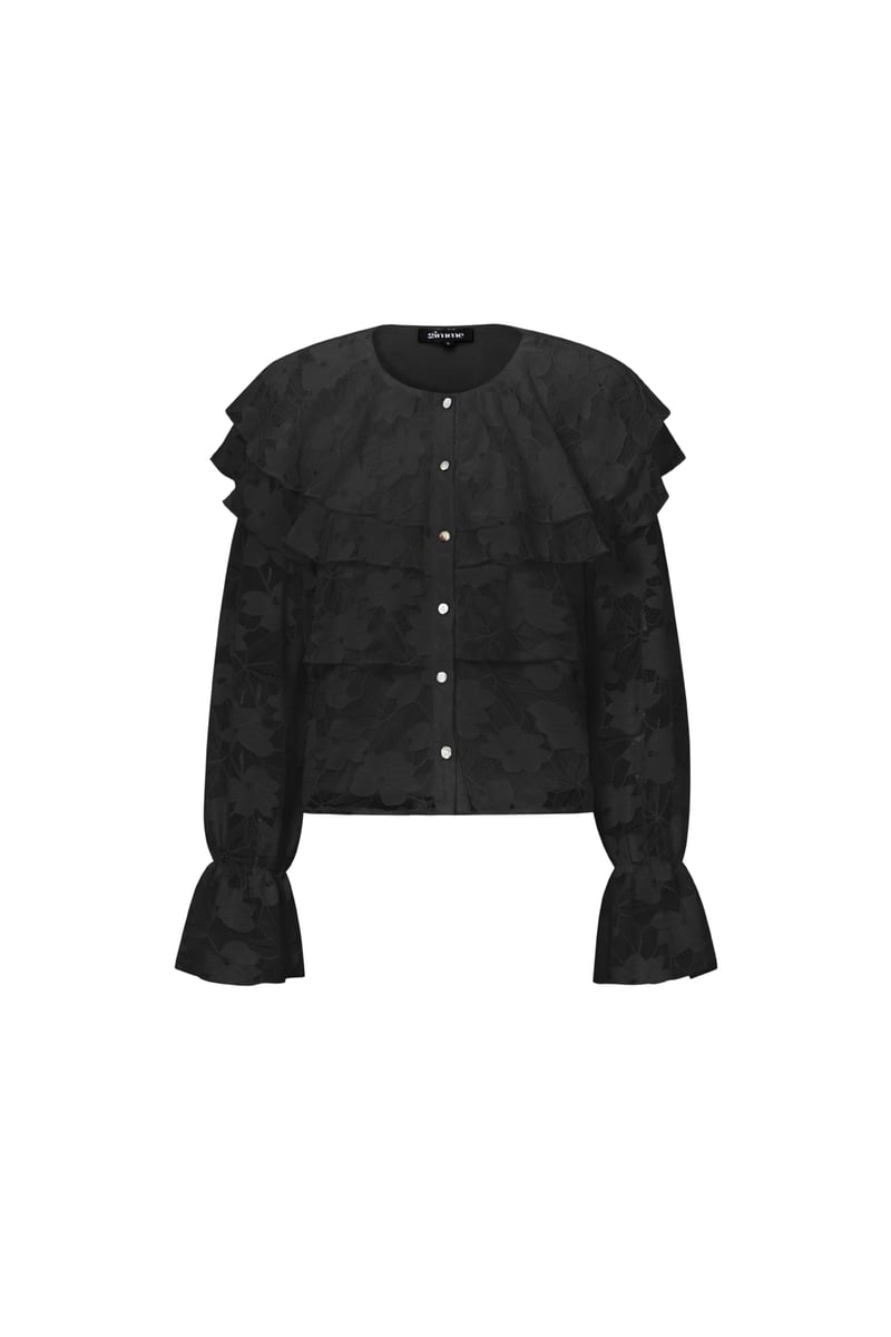 Layered Blouse with Lace for Elegant Style and Comfort