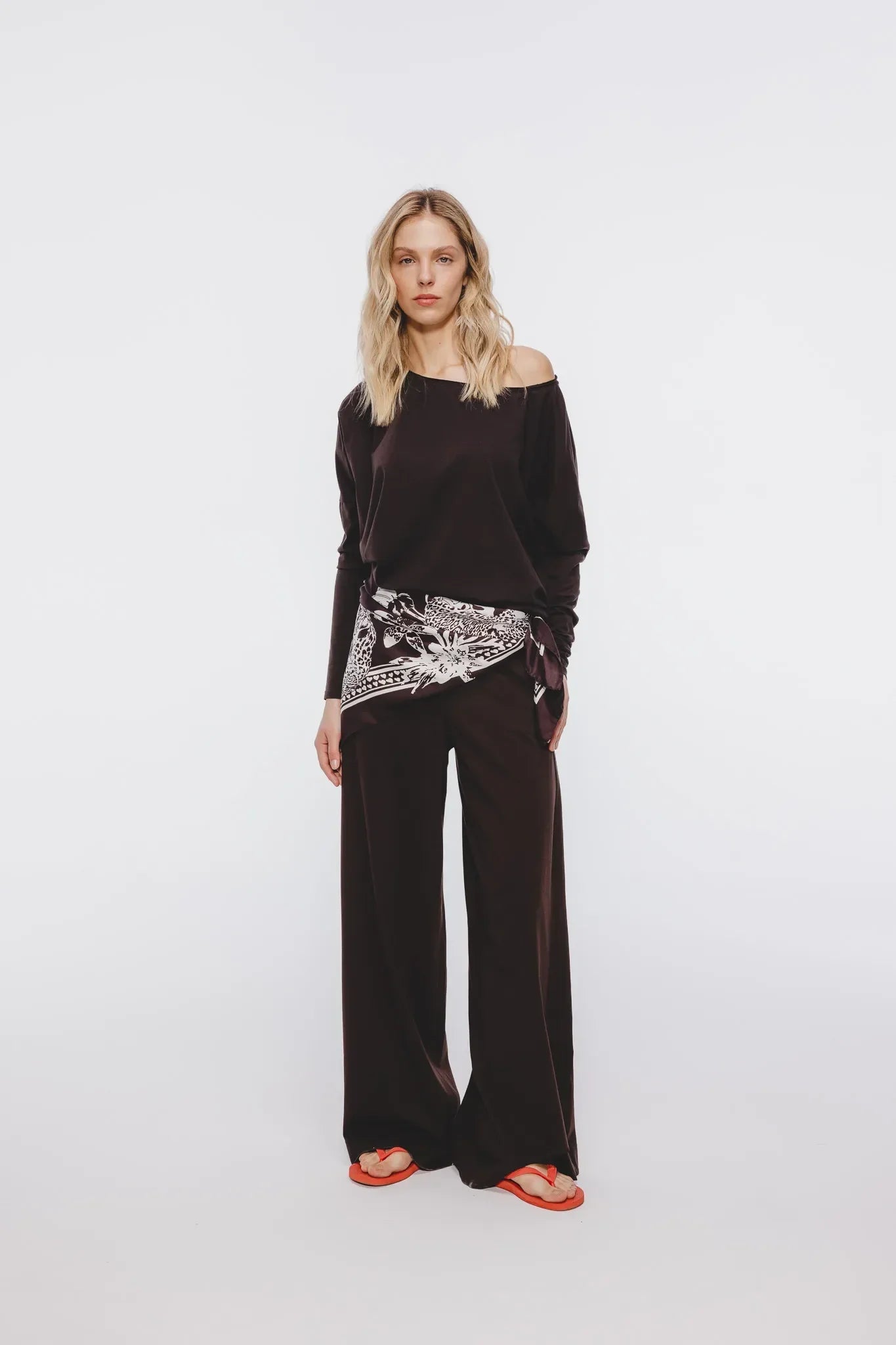 Jasmina Pants in Brown