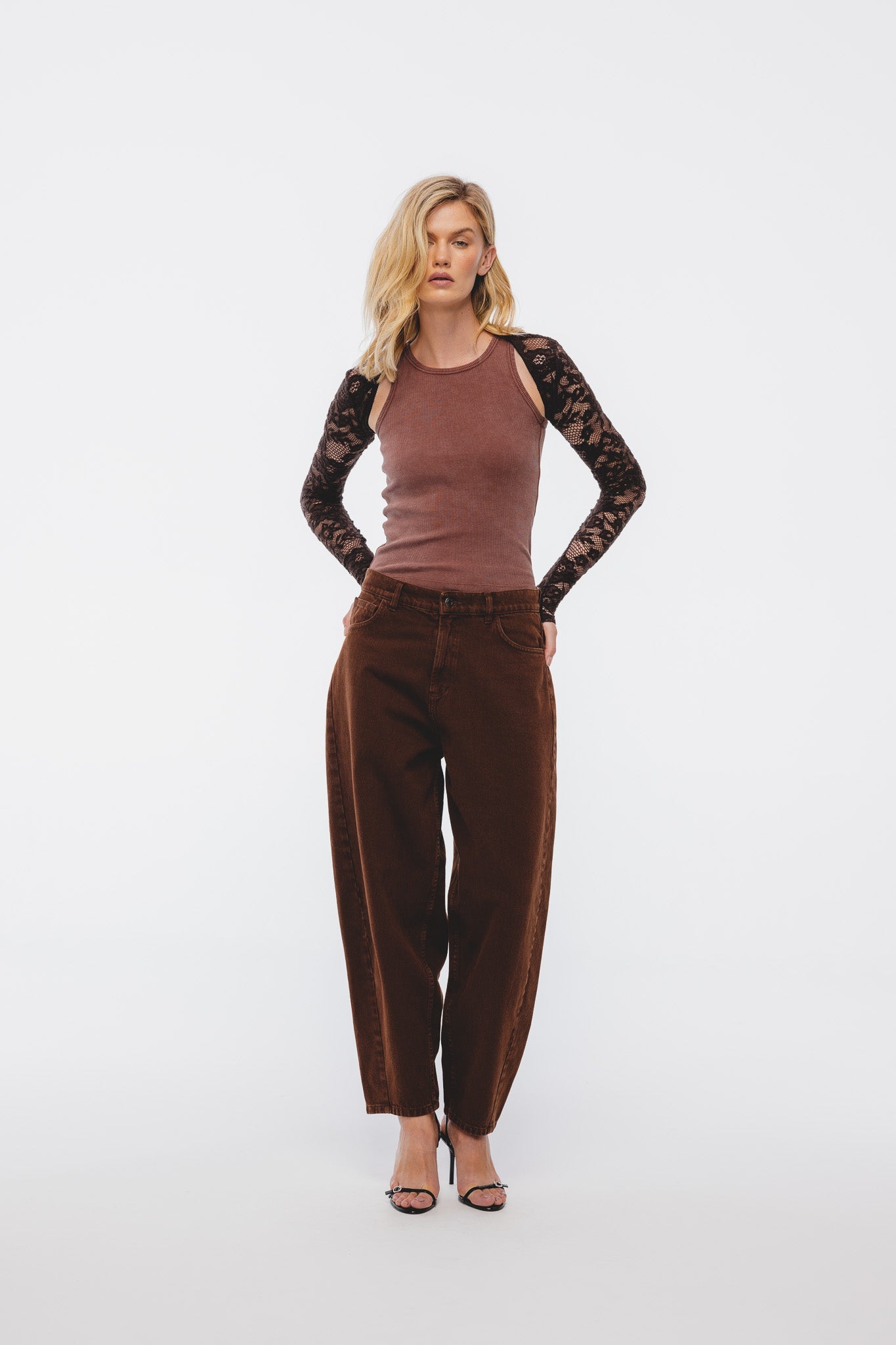 Maison Pants in Praline