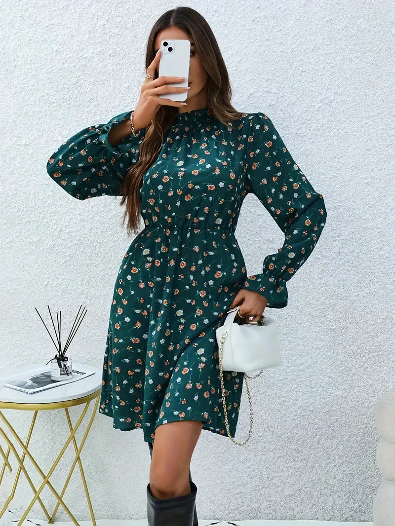 Floral Long-Sleeve Dress – a timeless classic